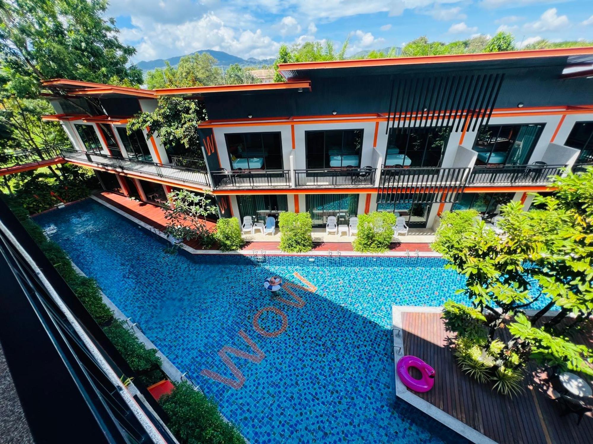 Wow Phuket Hotel Buitenkant foto